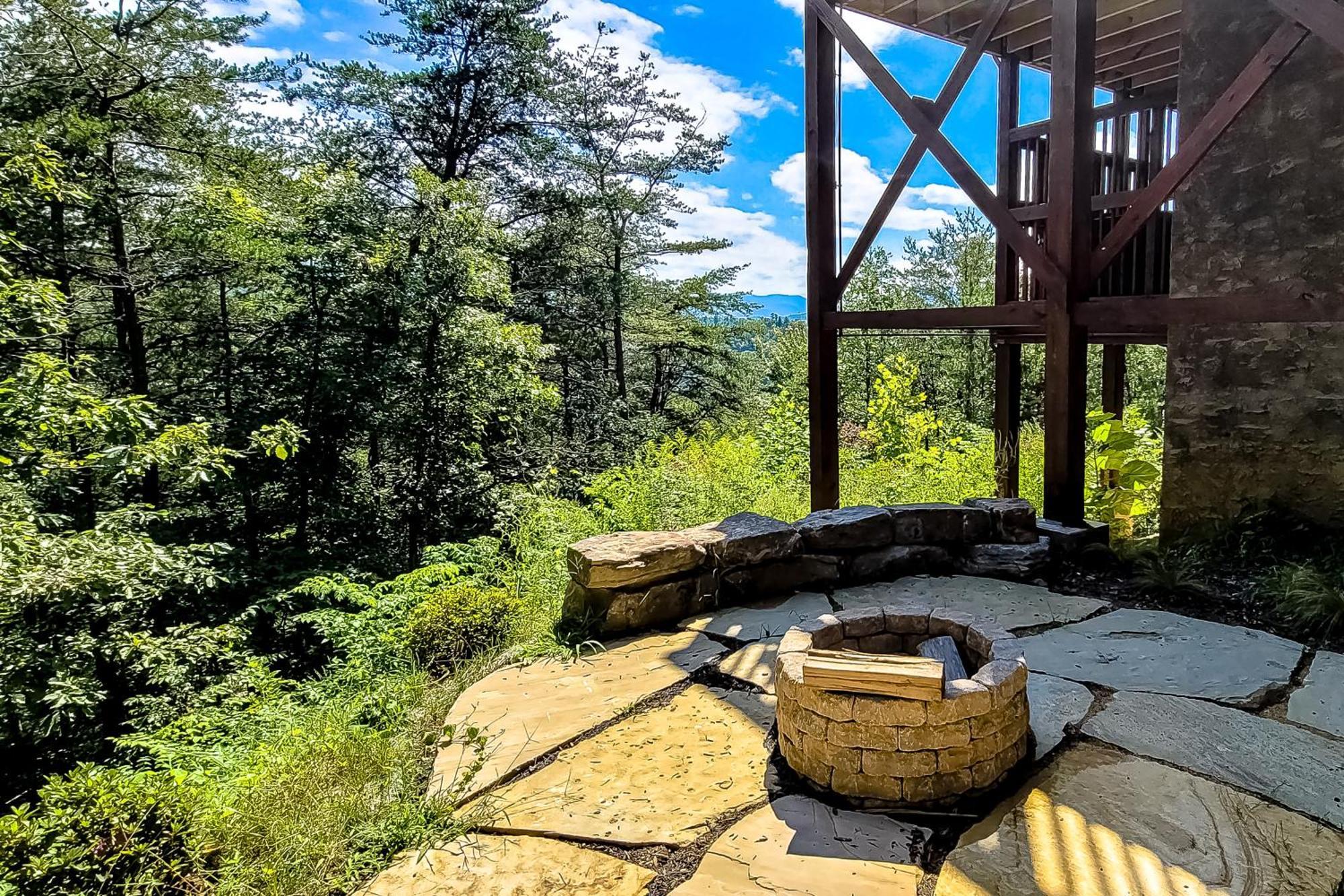 Rocky Top Jewel Cabin Park Settlement Bilik gambar